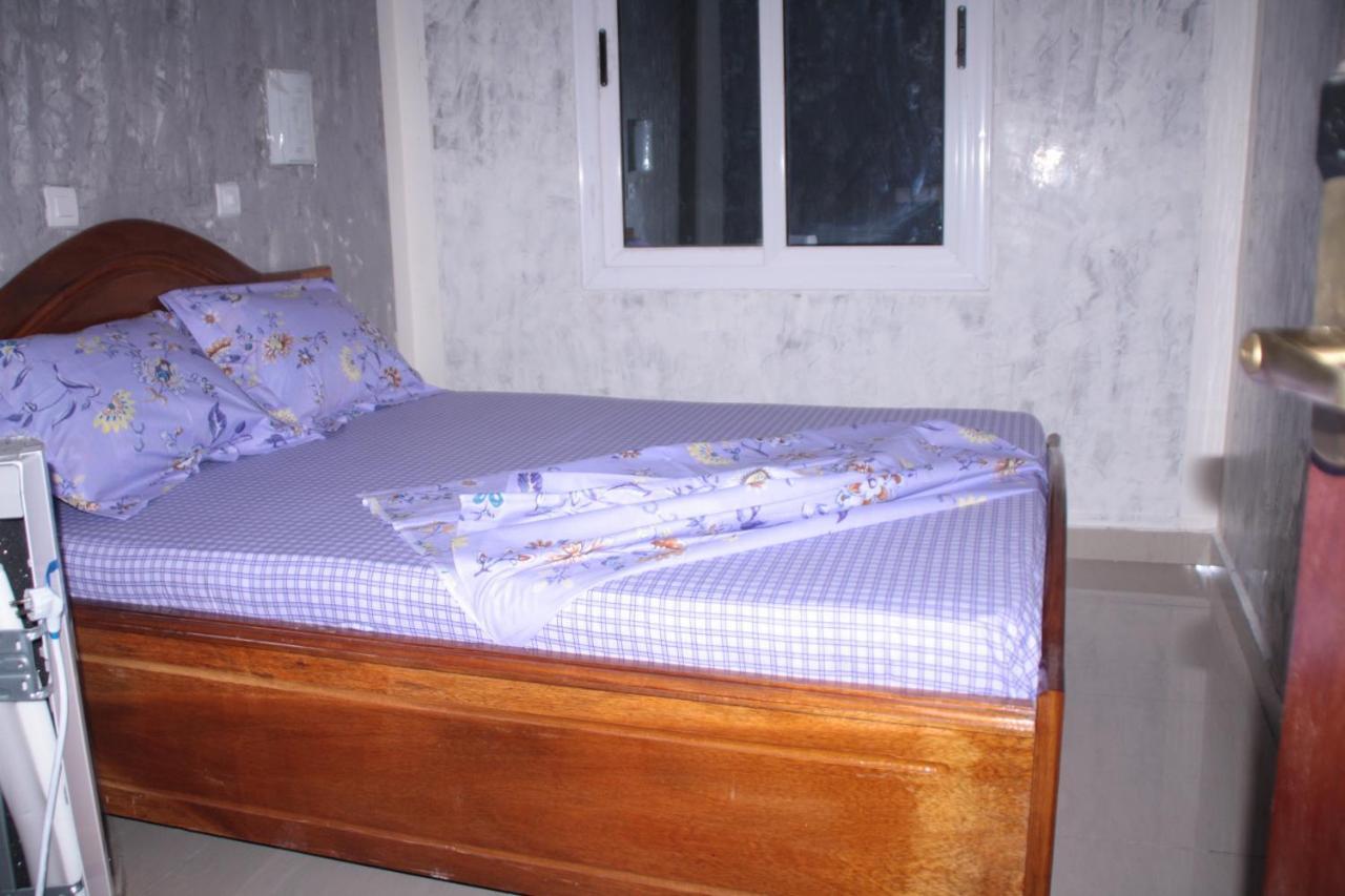 Hotel-Le-Parisien Brazzaville Bagian luar foto